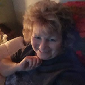 Meet your Posher, Sandy